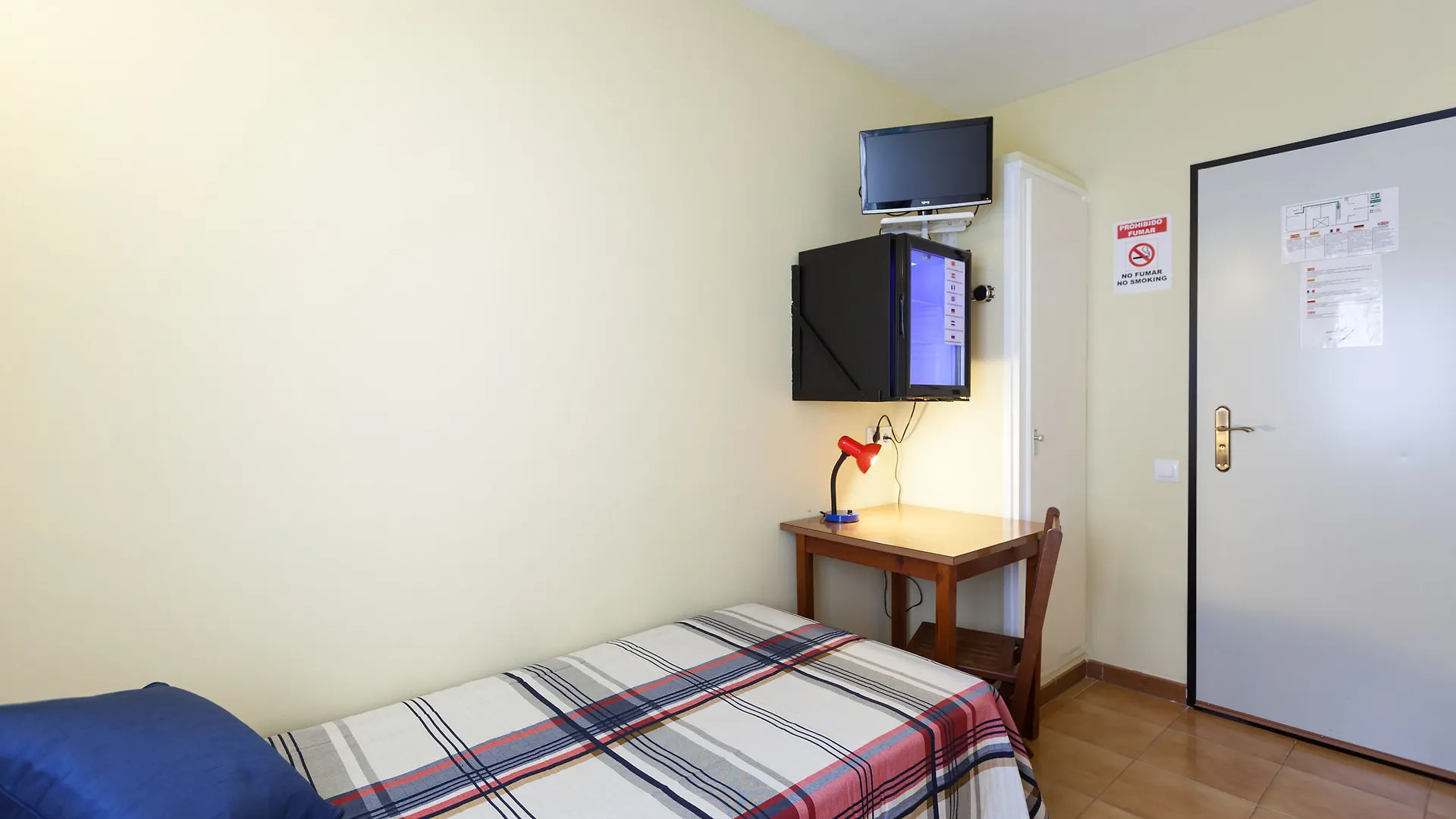 La Premsa Hostal 阿雷尼斯德马尔 西班牙